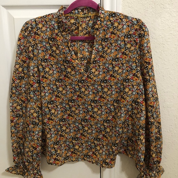 fall blouse🍂 - Picture 5 of 5